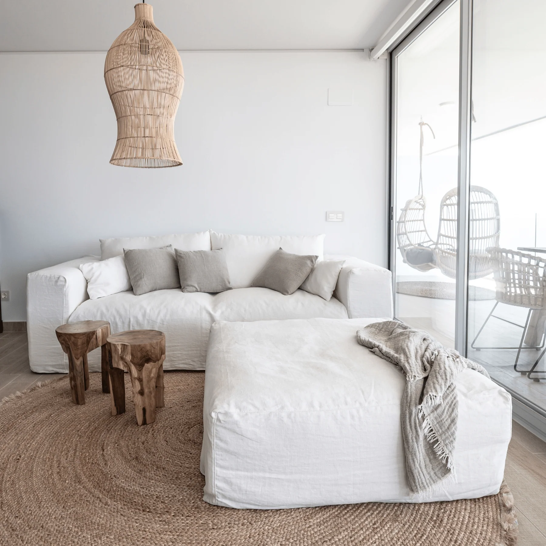 Ibiza Linen Pouf - Image 2
