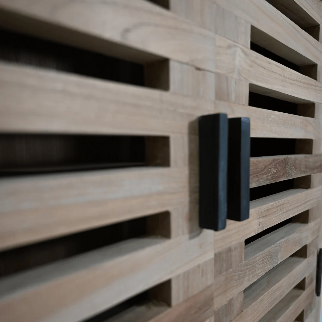 Maluku Cabinet | 140x40x70cm - Image 3