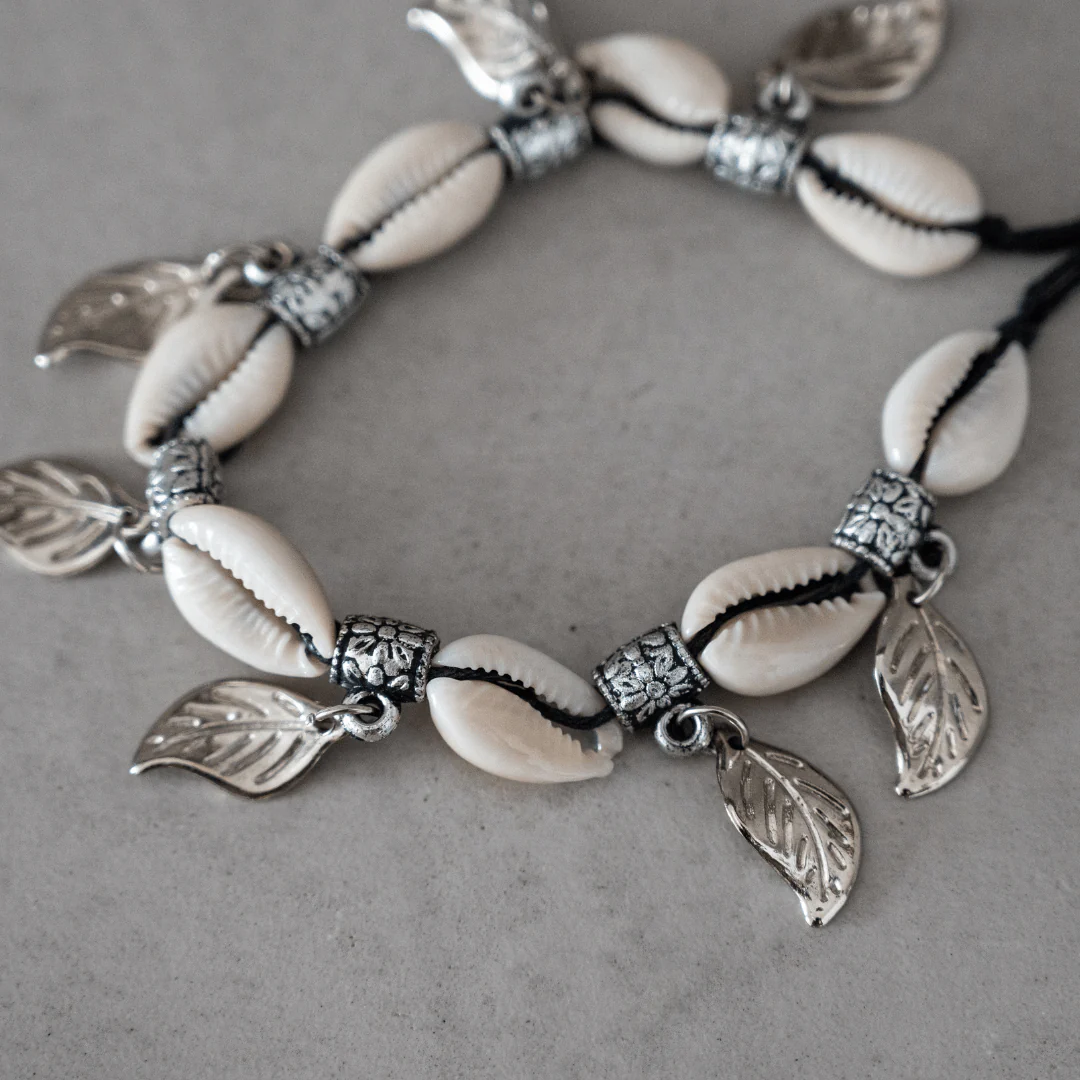 Seashell Anklet | Black - Image 4